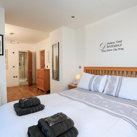 1 At The Beach Beesands Exterior photo